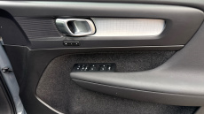 Volvo Xc40 1.5 T4 Recharge PHEV Plus Dark 5dr Auto Estate